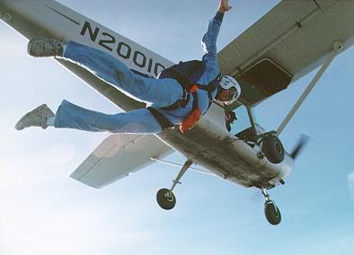 My 16th skydive - 1995